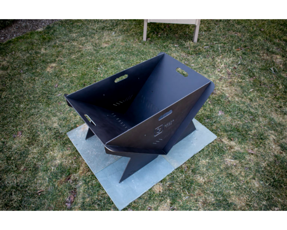 Yard Craft "The Anvil®" Collapsible Fire Pit - Carbon Finish